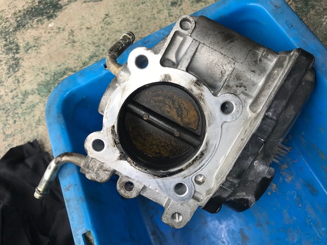 azr60 スロットルボデーの通販 ☆ノア ノア トヨタ ﾓﾆｶ ☆ノア AZR60G