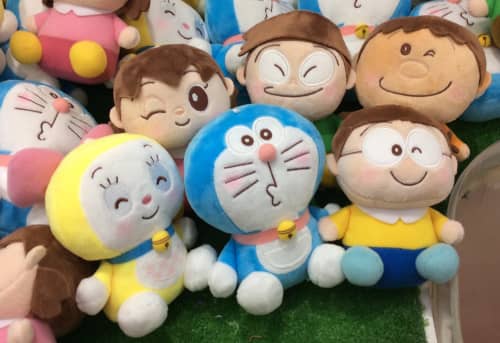 ドラえもん赤いほっぺぬいぐるみ大集合〜なかよし〜が登場