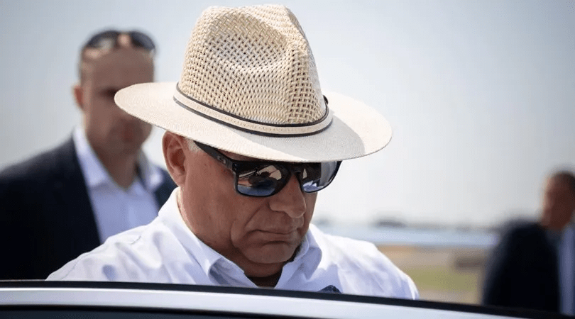 “Mint egy szélsőséges vezér” – Román kritika Orbán beszédéről