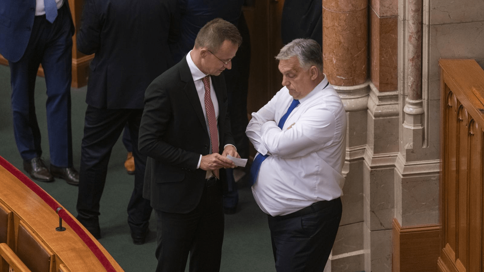 Palotás János: Magyar Péteré a döntés, hogy Orbán mikor kerül rács mögé