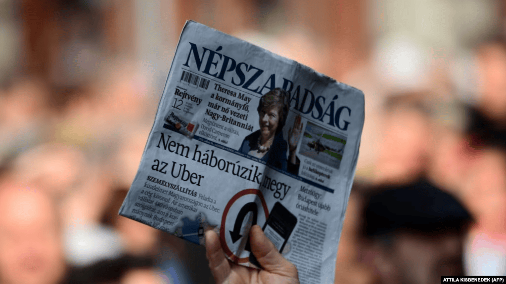 Szabad Európa: Költözéshez pakoltak, de megszüntették őket