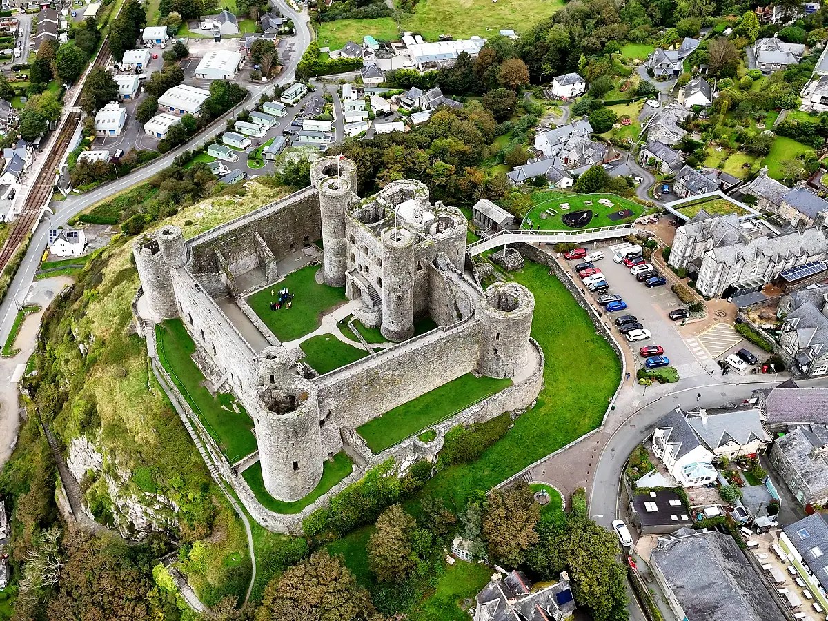 Harlech Castle - The Best Castles to Visit in North Wales