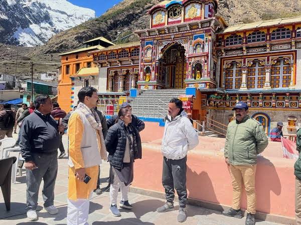बदलाव की बयार, विरोध दरकिनार