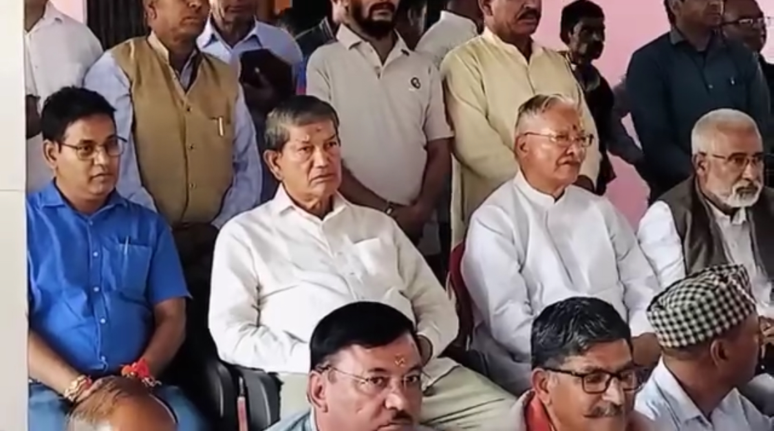 पूर्व मुख्यमंत्री हरीश रावत एक बार फिर स्थाई राजधानी गैरसैण का मुद्दा उठाया