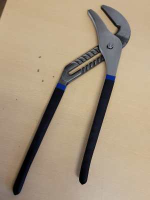 20" Water Pump Plier