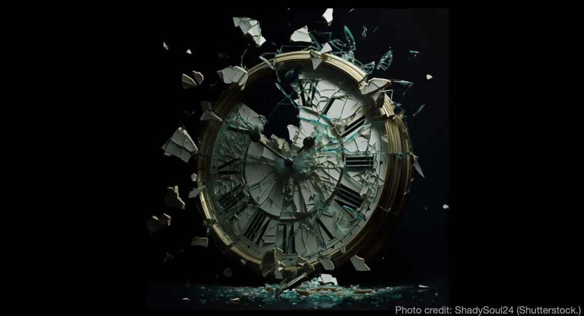 Shattered clock