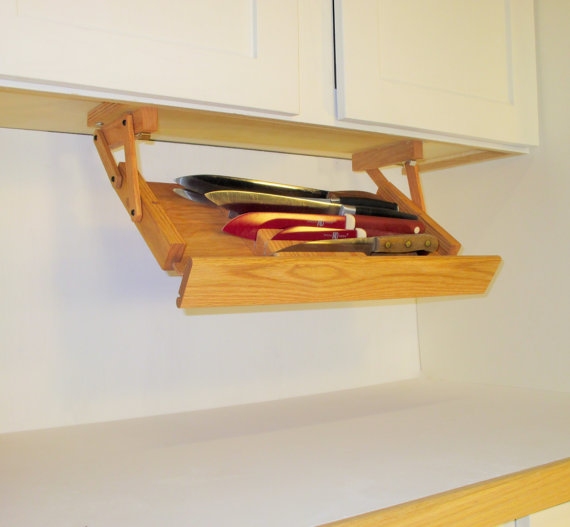 Under Cabinet Mounted Knife Rack