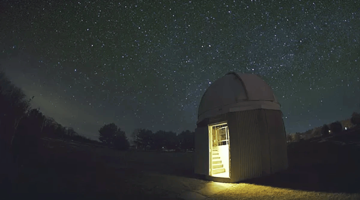 A Celestial Semester: UMass Dartmouth Observatory Announces Fall Open House Dates