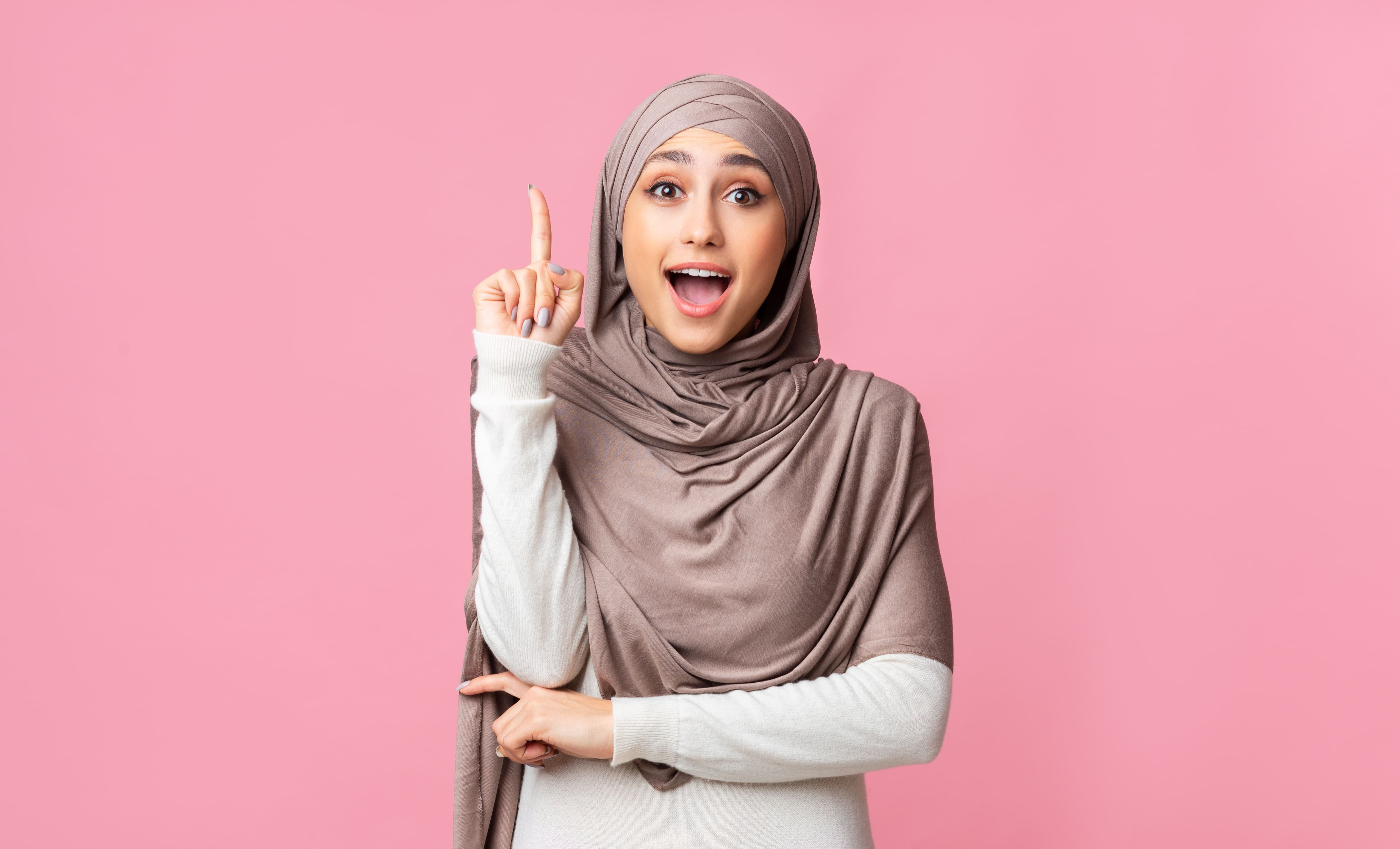 Dalam makalah ini akan mengurai secara sederhana beberapa hal, berpegang dengan beberapa kitab tafsir terkait pengertian hutang piutang berikut keutamaan yang dijanjikan oleh allah swt. Hukum Menagih Hutang Telah Diatur Al Quran Umroh Com