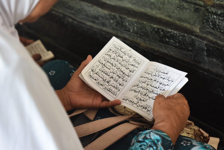 Sangat Istimewa, Inilah Keutamaan Kalimat Tasbih - Umroh.com