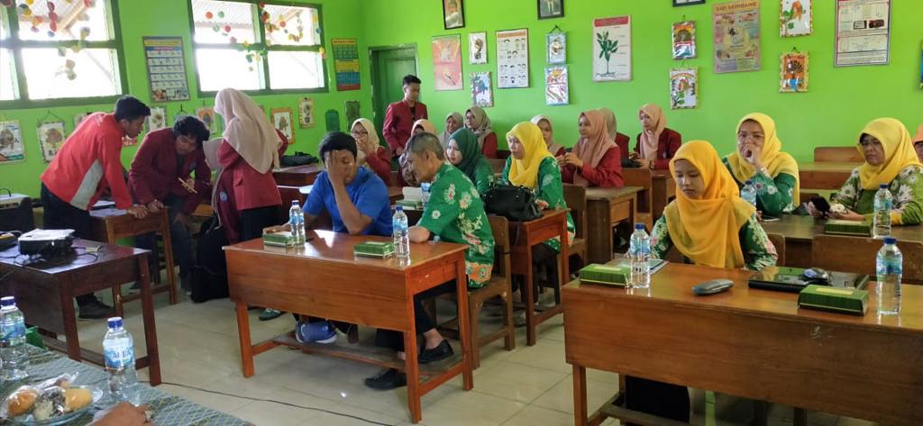 Berbagi Ilmu, Mahasiswa KKN Desa Sumberejo Gelar Workshop Pembelajaran  Berbasis Animasi - Universitas Muhammadiyah Sidoarjo