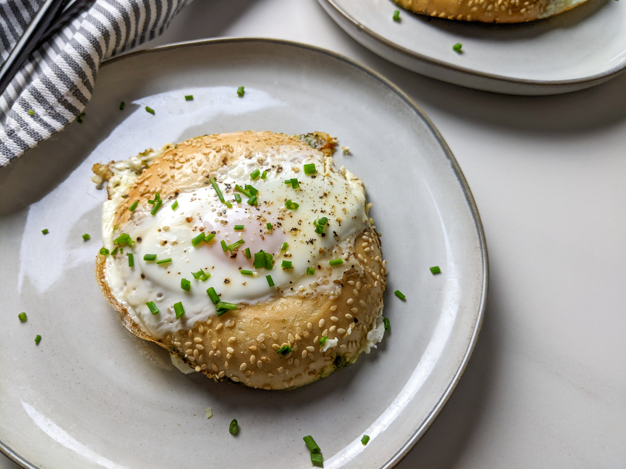 egg in a hole pesto bagel