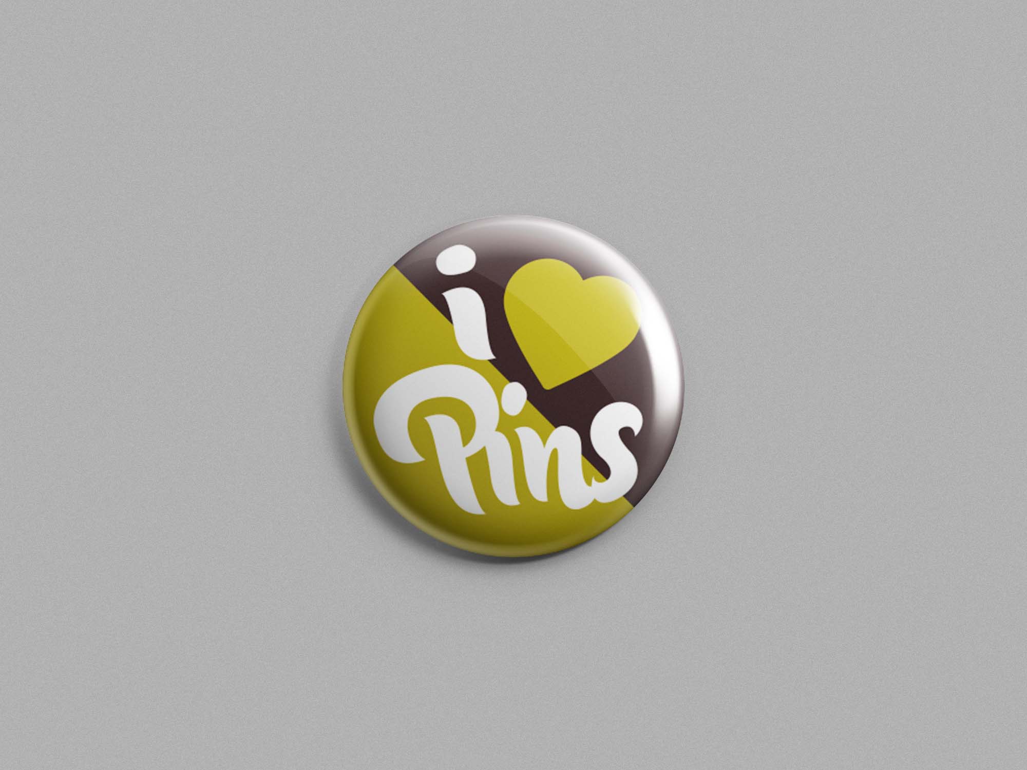 #16 glossy circle button pin badge mockup set. Free Button Badge Pin Mockup Psd