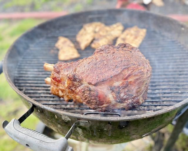 Rib roast on the grill