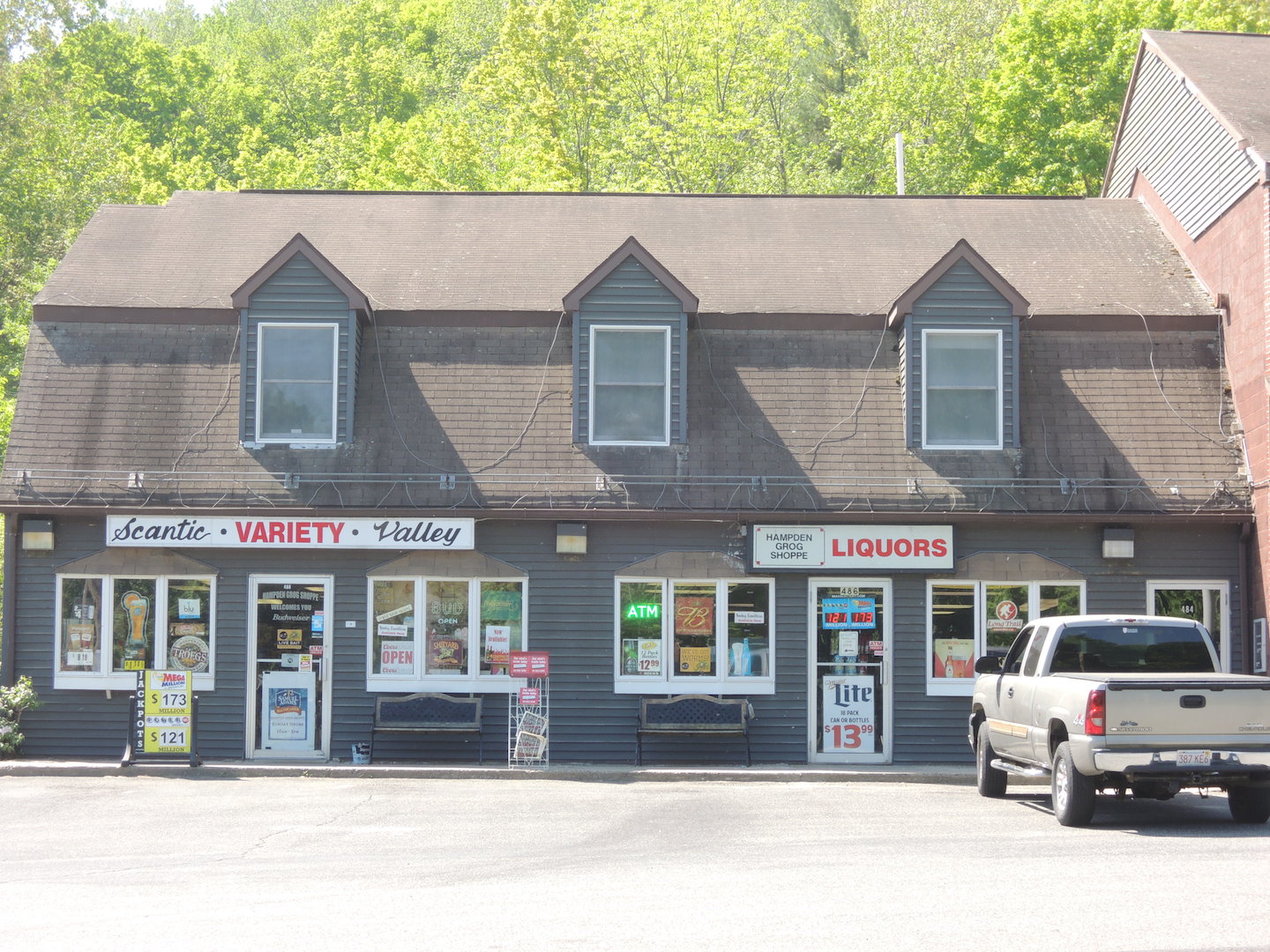 Architecture Du Jour Hampden, MA Uncouth Reflections