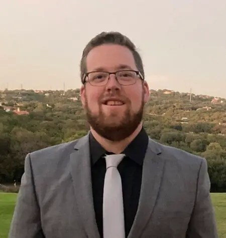 Coach-Sam-Owner.jpg