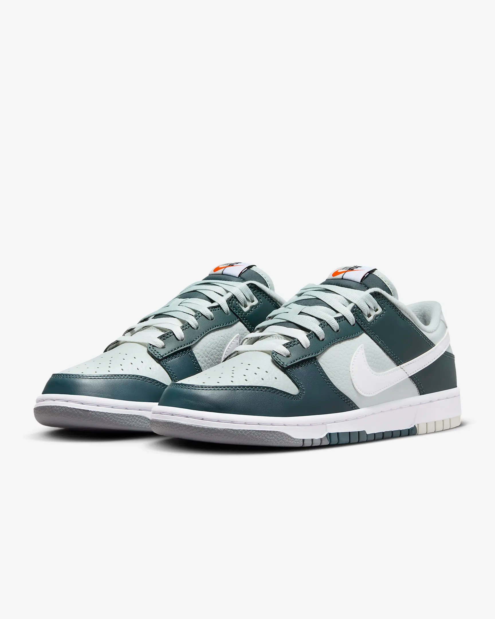 Nike Dunk Low Retro Premium