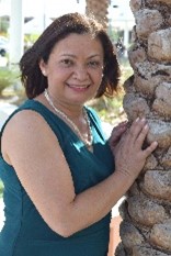 Portrait of author Deocleide Britos