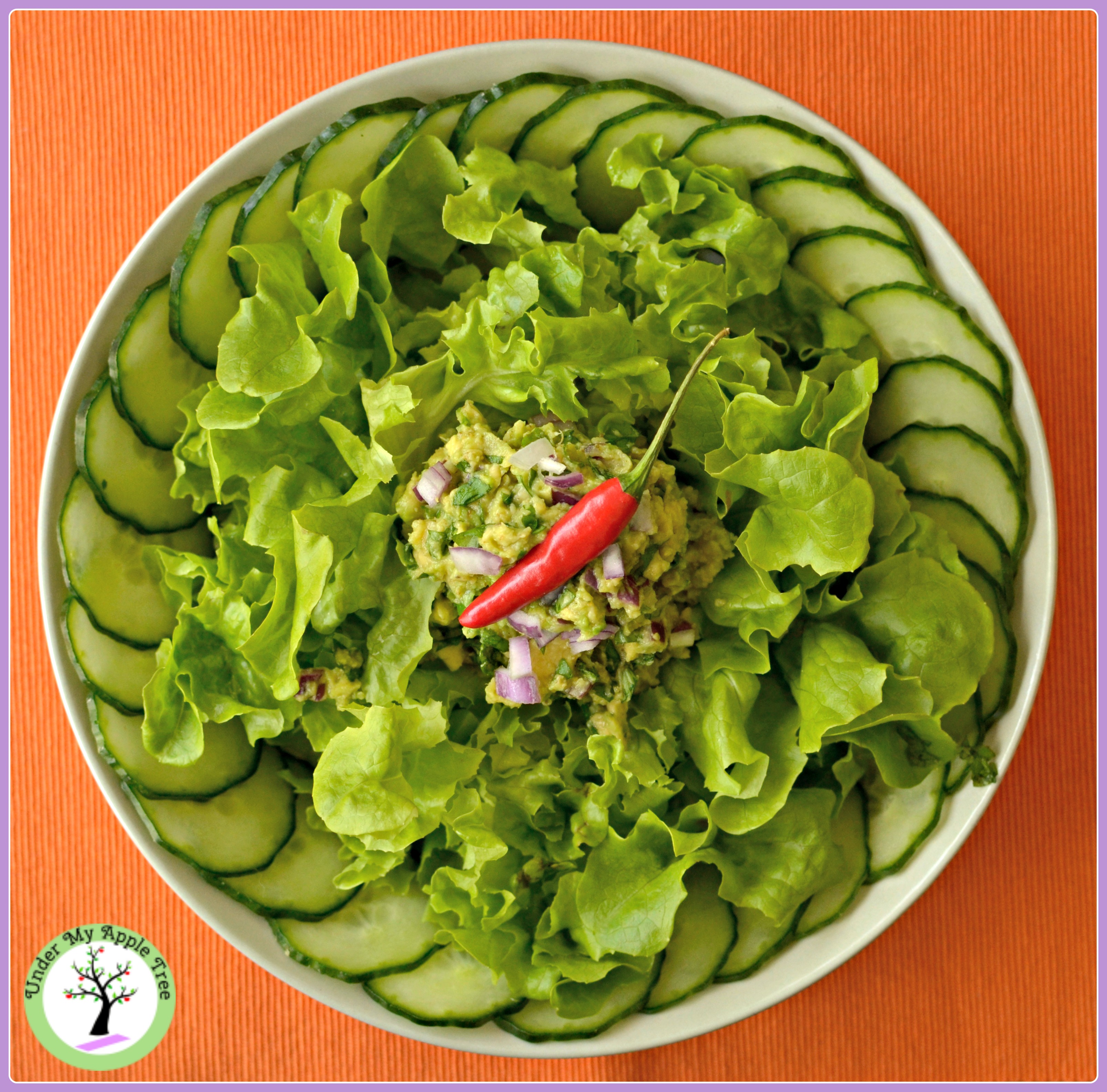 Salade verte et guacamole