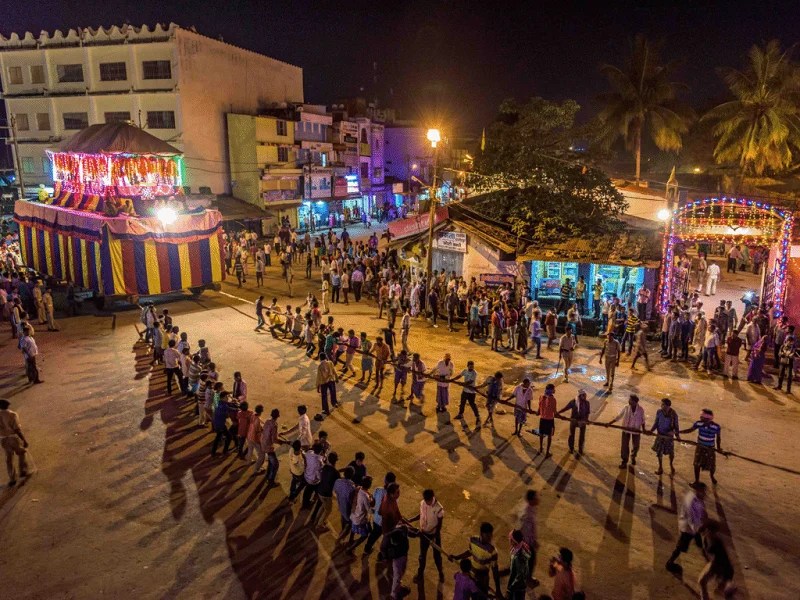 काछनगादी से शुरू हुआ बस्तर का सबसे लंबा 75 दिवसीय दशहरा महोत्सव