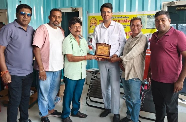 ऐश्वर्या ग्रेटर सोसायटी में रक्तदान और स्वास्थ शिविर का आयोजन