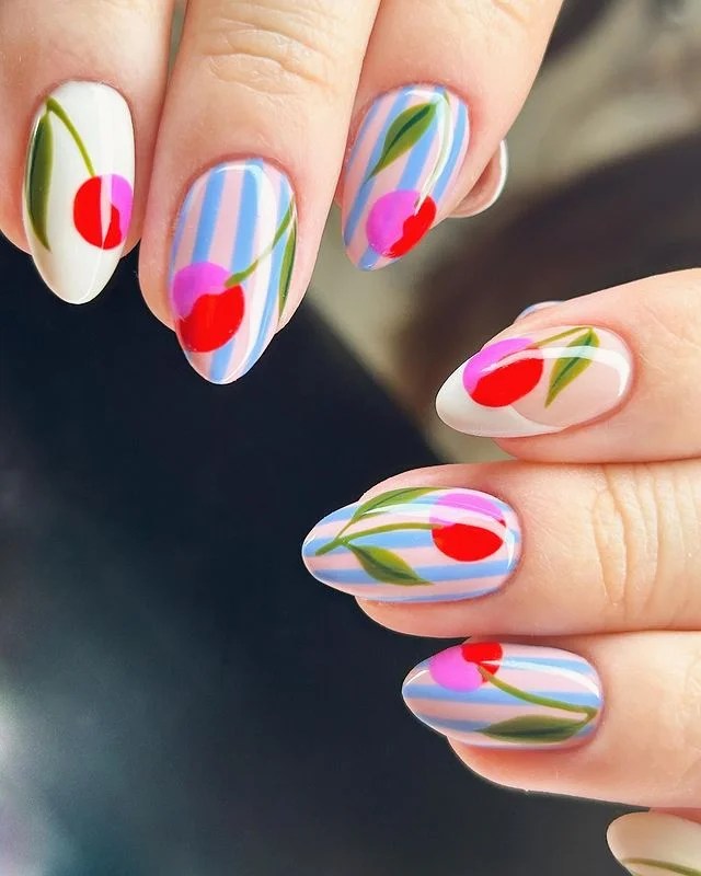 23 trendy striped nail designs for every style