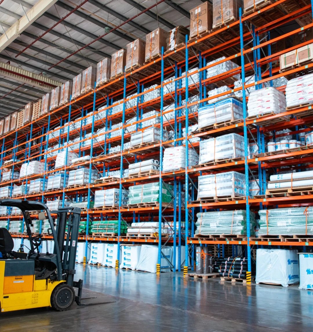 Heavy and Medium Duty Selective Pallets Racks India Unique Racks