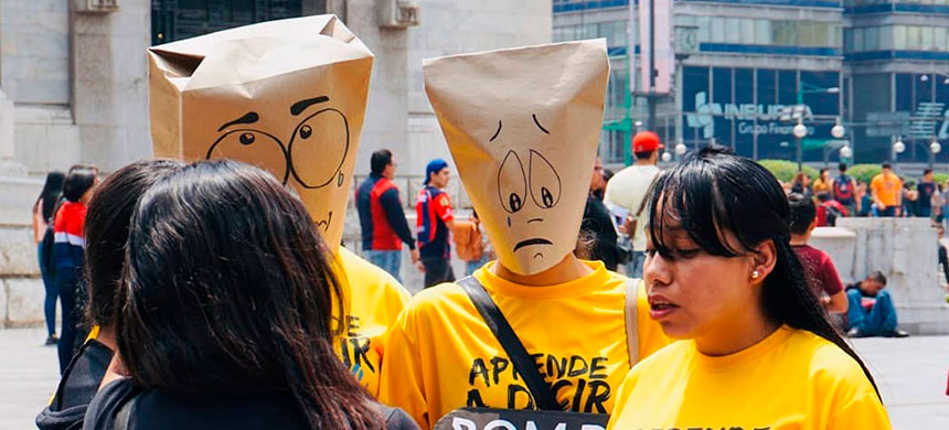 Septiembre amarillo: el proyecto Help, de la FJU lucha en contra del suicidio