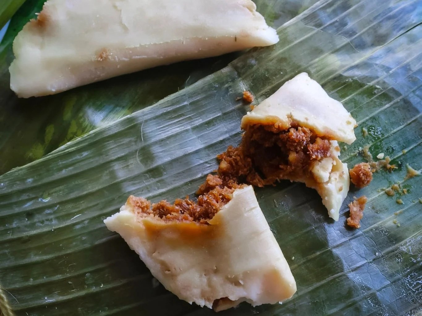 നാലുമണിക്ക് ചൂടുചായയ്ക്കൊപ്പം സ്വാദിഷ്ടമായ നേന്ത്രപ്പഴം ഇലയട; എളുപ്പത്തിൽ തയ്യാറാക്കാം ഈ നാടൻ വിഭവം