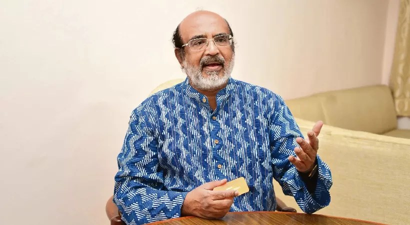 കിഫ്ബിയോടുള്ള യു.ഡി.എഫ് നിലപാട് കേരളത്തെ കാൽ നൂറ്റാണ്ട് പിന്നോട്ടടിക്കും; പിണറായി വിജയനെതിരെയുള്ളത് രാഷ്ട്രീയ വേട്ടയെന്നും ഡോ. തോമസ് ഐസക്