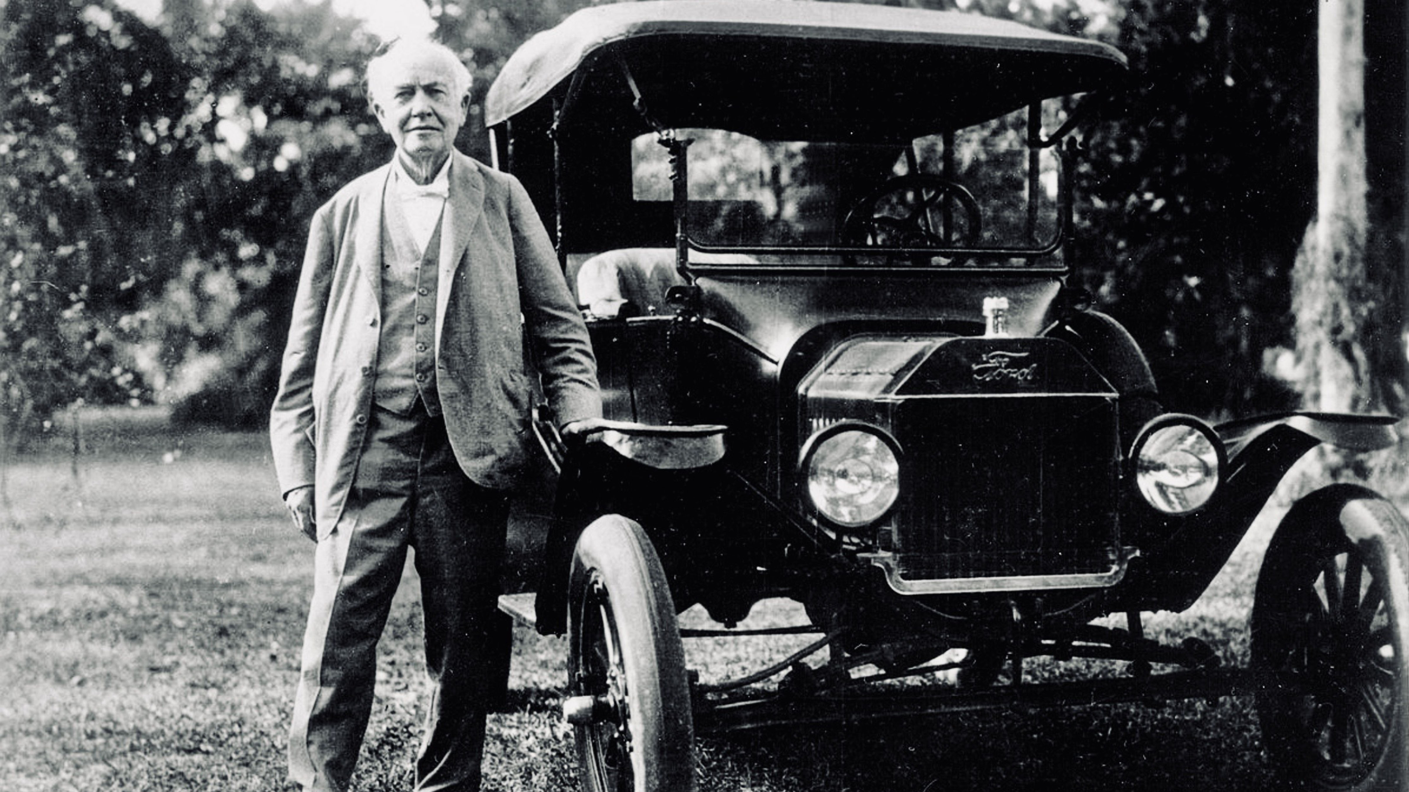 1903: Ford Motor Company Is Founded