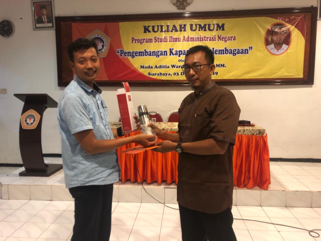 Mengenai daftar jurusan/program studi (prodi) atau bahkan fakultas di universitas wijaya putra surabaya (uwp) dan dengan akreditasi. Dosen Feb Um Berikan Kuliah Umum Di Universitas Wijaya Putra Uwp Surabaya Universitas Mulia