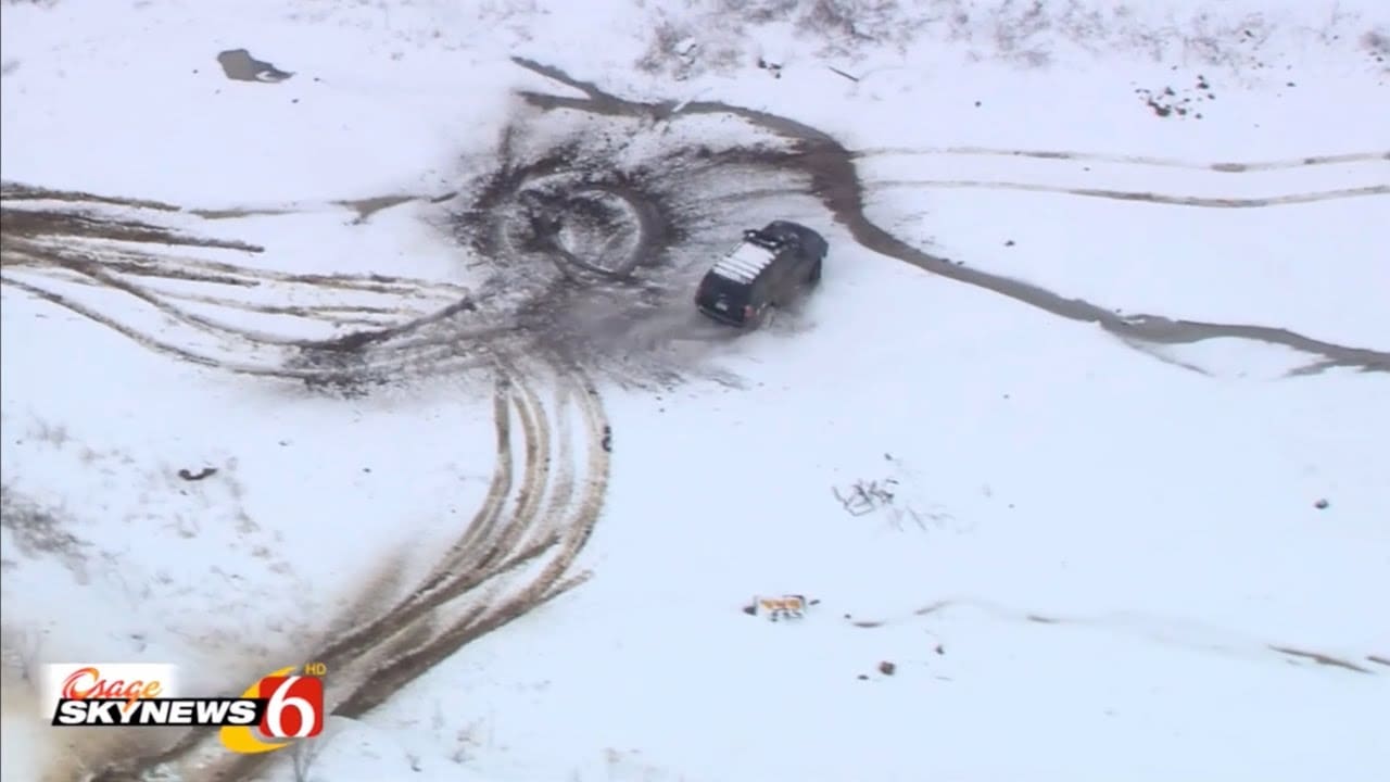 News helicopter films Toyota 4-Runner doing donuts