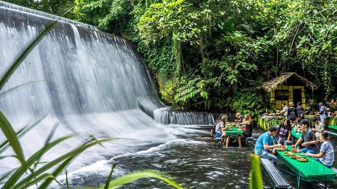 Labassin Waterfall Restaurant