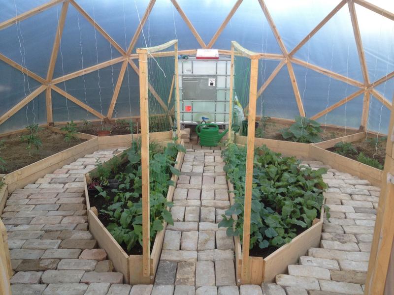 Geodätische kugeln aus kupferdraht und kabelschuhe (verlötet). GewÃ¤chshaus geodÃ¤tische Kuppel