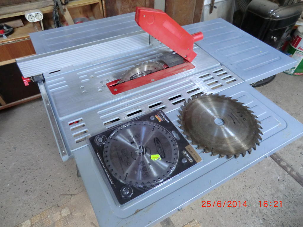 Tischkreissäge Einhell TKS 250 UV - Schmiede das Eisen