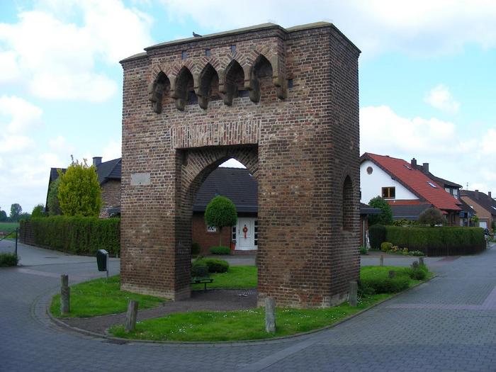 15+ Lovely Haus Mieten Erftstadt Liblar / Gracht Palace (Erftstadt, Germany) | Burgen und schlÃ¶sser / 3 zimmer haus mieten · 4 zimmer haus mieten.