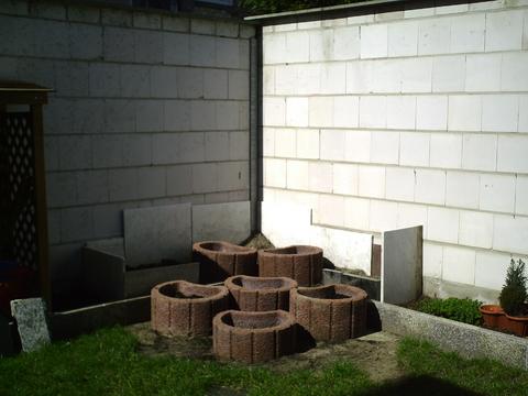 Nutzen sie den raumplaner für wohnzimmer, bad, küche, schlafzimmer, kinderzimnmer & co. Brauche Ideen fÃ¼r kleinen Garten mit groÃer Mauer - Page 2 - Mein