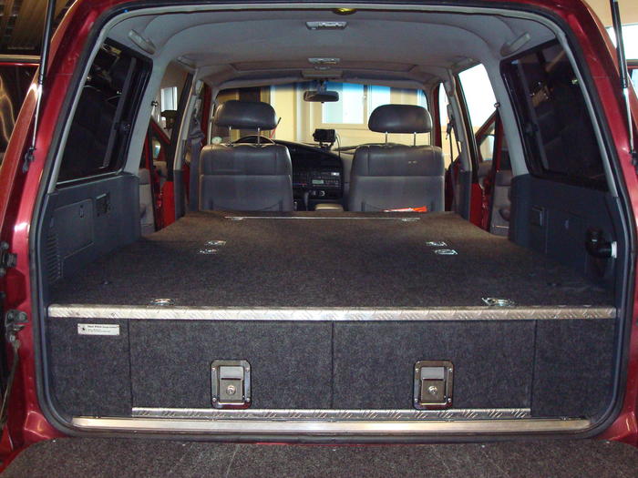 Es gibt menschen, die ihr leben lang nur 5 stunden schlaf brauchen; Buschtaxi.net â¢ Kofferraum-MaÃe J80 / J95 / J100 / J75+78