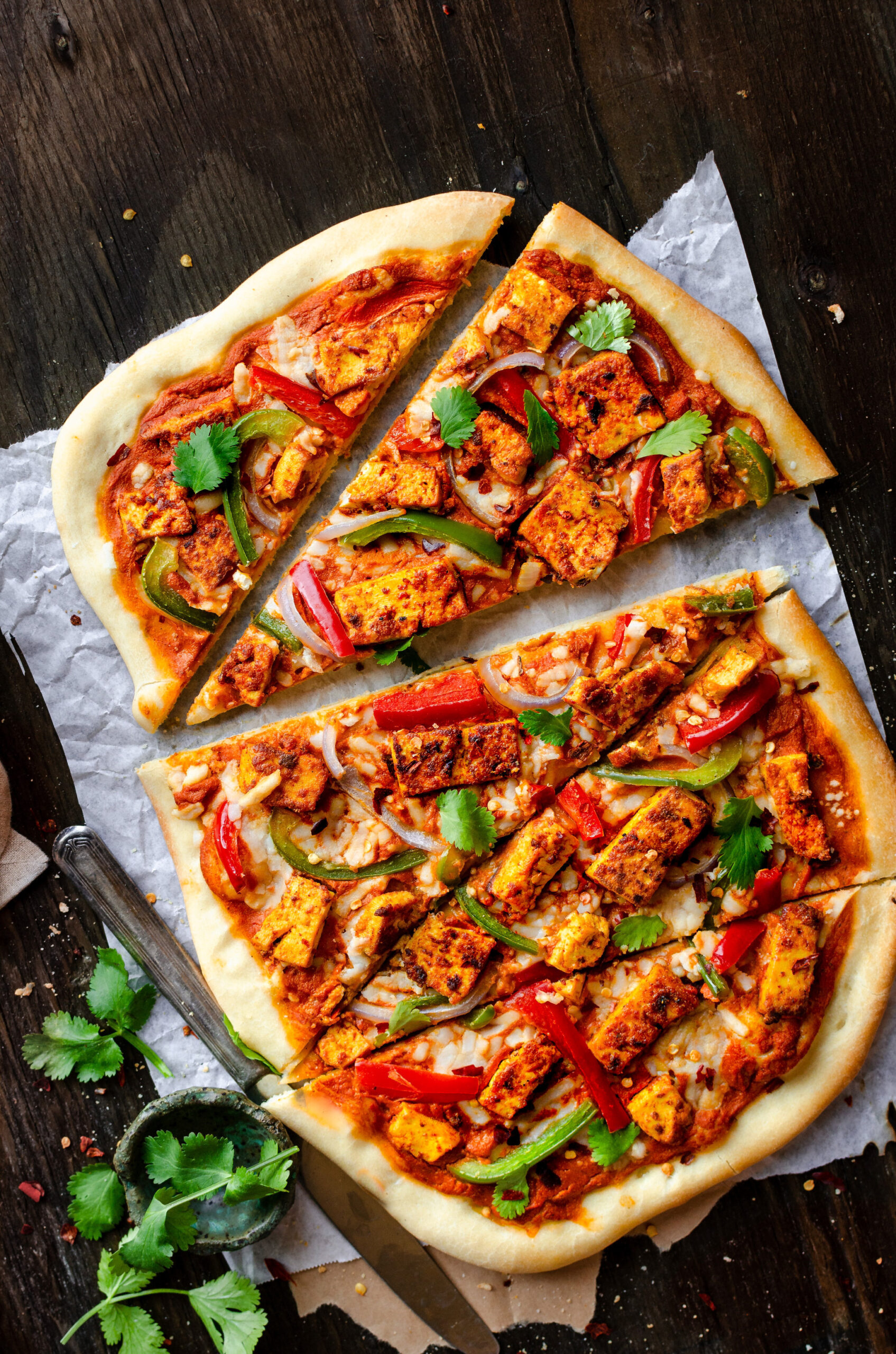 Pizza　Tiku Tintenkuli 未使用 Tofu Tikka Masala Pizza - Upbeet Anisha