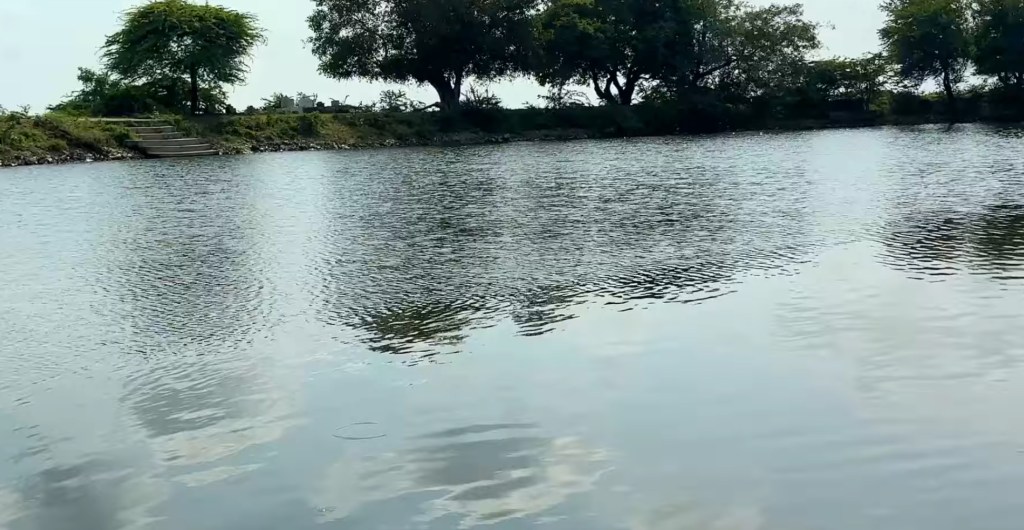 गोपी तालाब
