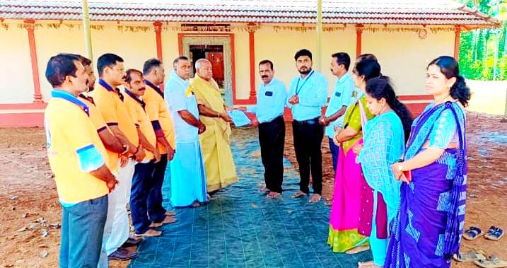 ಶ್ರೀ ಕ್ಷೇತ್ರ ಧರ್ಮಸ್ಥಳ ಗ್ರಾಮಾಭಿವೃದ್ಧಿ ಯೋಜನೆ: ಕೊಣಾಲು ತಿರ್ಲೆ ಶ್ರೀ ವಿಷ್ಣುಮೂರ್ತಿ ದೇವಸ್ಥಾನ ಸಭಾಂಗಣಕ್ಕೆ ಅನುದಾನ ವಿತರಣೆ