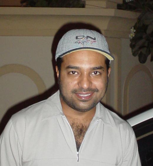 pic راشد الماجد وهو صغير راشد اÙÙ
اجد ÙÙÙÙØ¨ÙØ¯ÙØ§