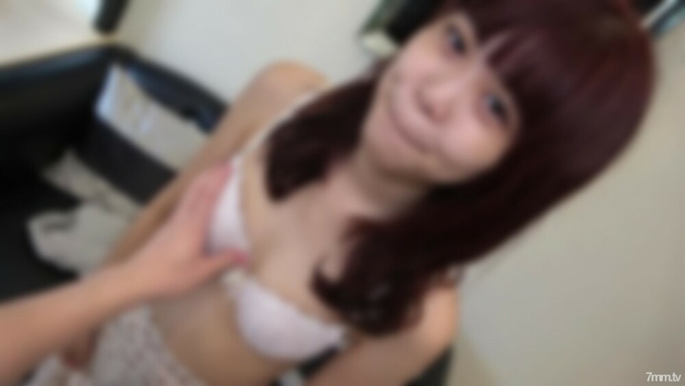 FC2-PPV-2830113 [Loss of virginity] Ao ◯ An 18-year-old intelligent virgin who is a freshman at Gakuin University. A slender fair-skinned girl can't stand the pain and tears penetrate. A large amount of vaginal cum shot is made at the first cock an