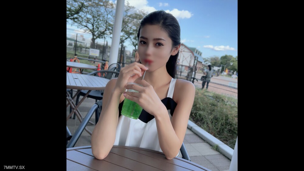 FC2-PPV-3997944 The first round of success! Limited quantity reached! An oriental beauty with four rays of sunlight, living in a sea of ​​passion. Reminiscences of the personal experiences of the former Wagakuni students who left the school... A forei