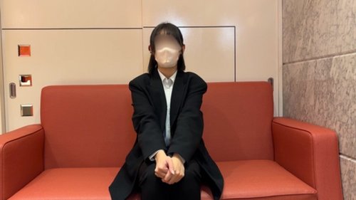 FC2-PPV-4933419 A 21-year-old student in a suit who is too sensitive. When her vagina is stimulated deep inside, she convulses uncontrollably, and when a bare cock is thrust into her, she goes wild and submits &rarr; massive cumshot inside her.