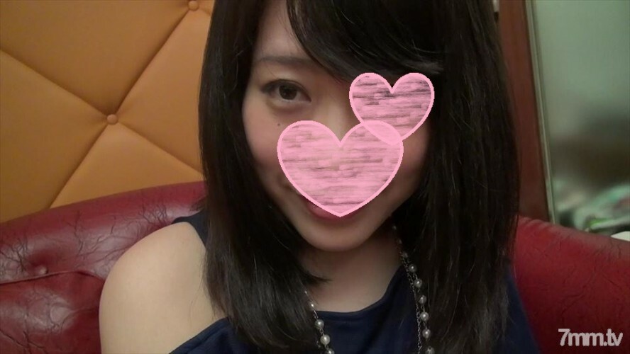 FC2-PPV-664529 Complete appearance! S-class beauty, 26-year-old OL is born for the first time raw vaginal cum shot &hearts; E cup beauty While shaking big tits, she sucks on the cock and vaginal acme is repeated ♪ Serious juice-covered pussy with a large amo