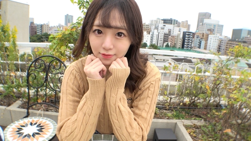 SIRO-5020 [Height 162 cm] A female college student with an outstanding style who can easily wear clothes that show her belly. My pussy is so sensitive that I'll cum many times from foreplay... AV application on the net &rarr; AV experience shooting 1949
