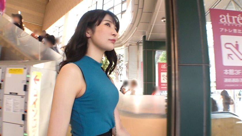 SIRO-5202 A slender and beautiful office lady that will make you look twice! A super masochist lady who says, 