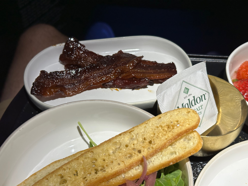 JetBlue Mint A321 Review (MIALAX) [2023] UponArriving